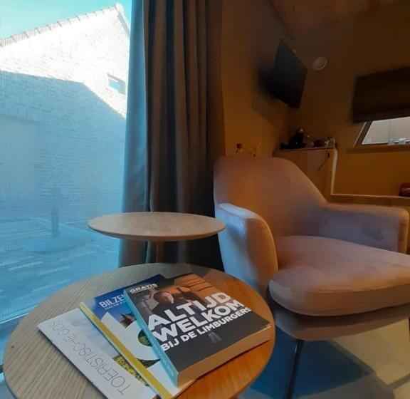 غرفة قياسية, Boerderaaj