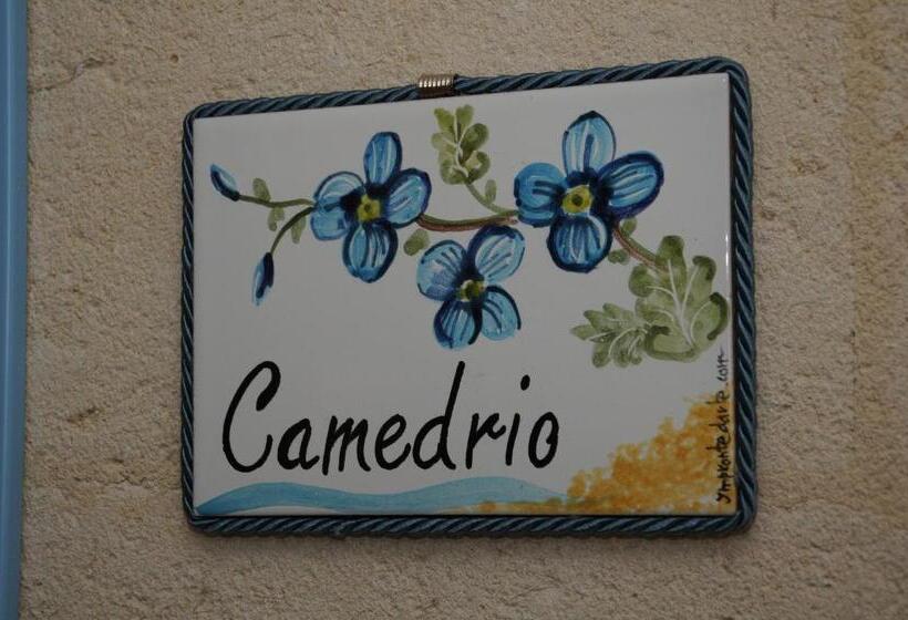 스탠다드 트리플 룸(3인실) 외부 욕실, Tamarix