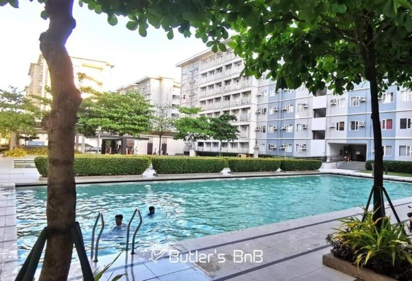 Junior Suite com Balcao, Butler S Bnb @ Trees Residences Qc Phil