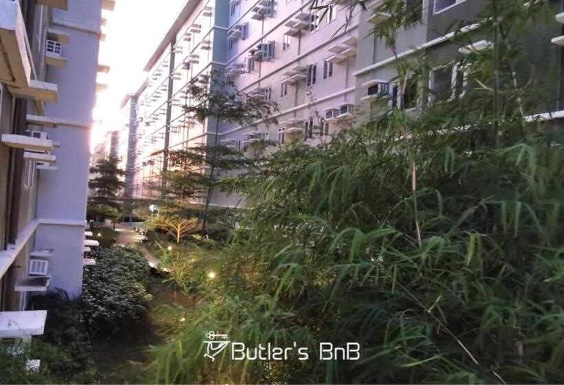 Junior Suite com Balcao, Butler S Bnb @ Trees Residences Qc Phil