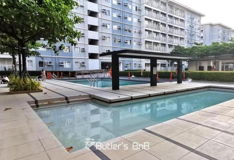 Quarto Deluxe com Balcão, Butler S Bnb @ Trees Residences Qc Phil