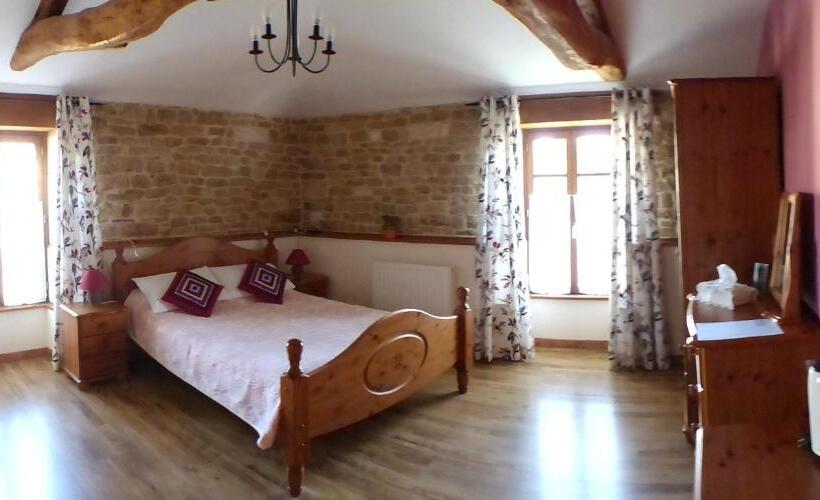 デラックスルーム, Au Clair Du Soleil