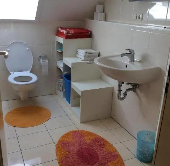 اتاق لوکس, Haus Willer
