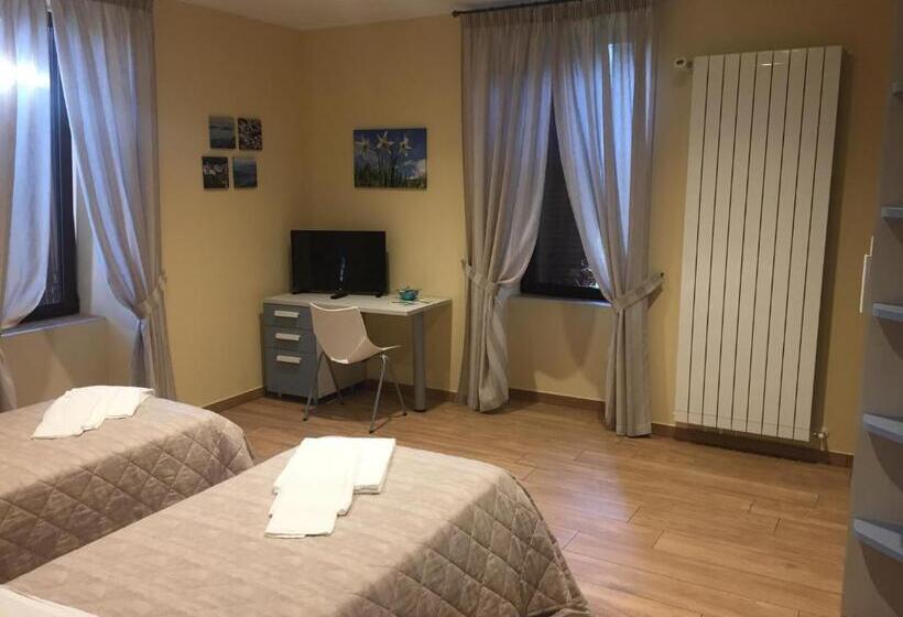 غرفة قياسية ثلاثية, Residence La Canonica