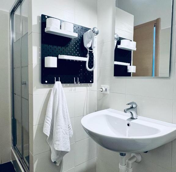 اتاق استاندارد, Bg Stay