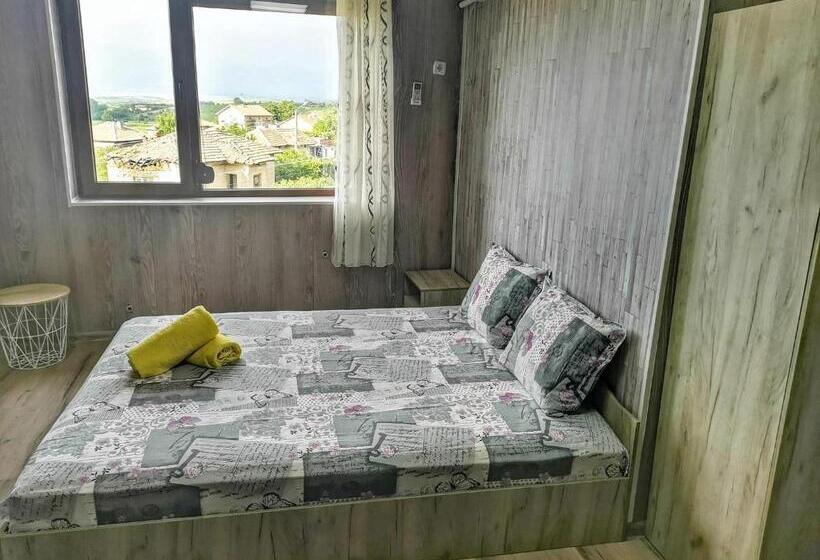 디럭스 패밀리 룸, Bali Petrich