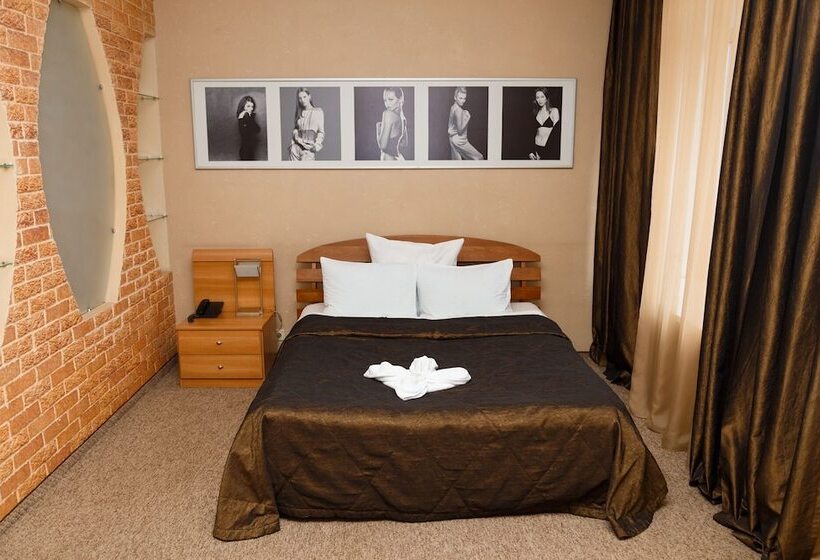 اتاق سوپریور, Alioth