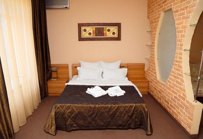 استودیوی استاندارد, Alioth