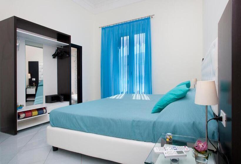 Номер Deluxe, Sorrento Flats