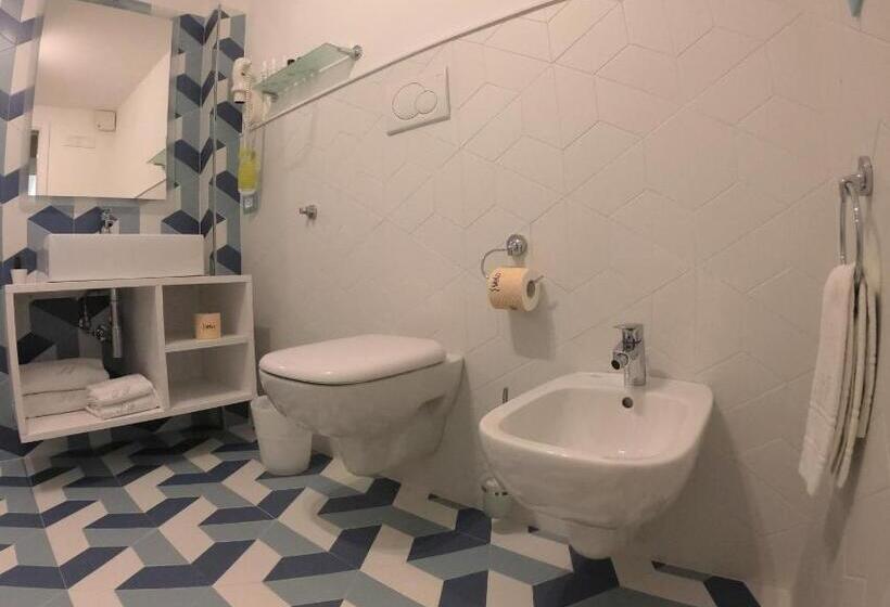 Классический Номер, Sorrento Flats