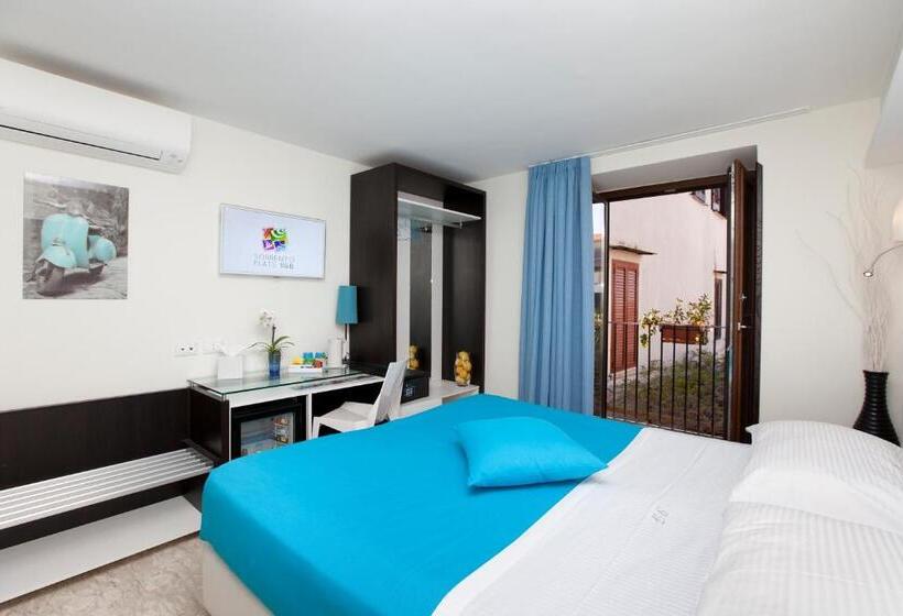 Классический Номер, Sorrento Flats