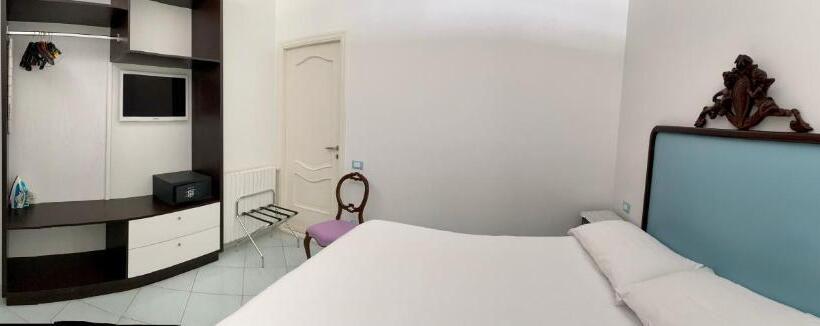 Апартаменты 1 Спальня с Балконом, Sorrento Flats