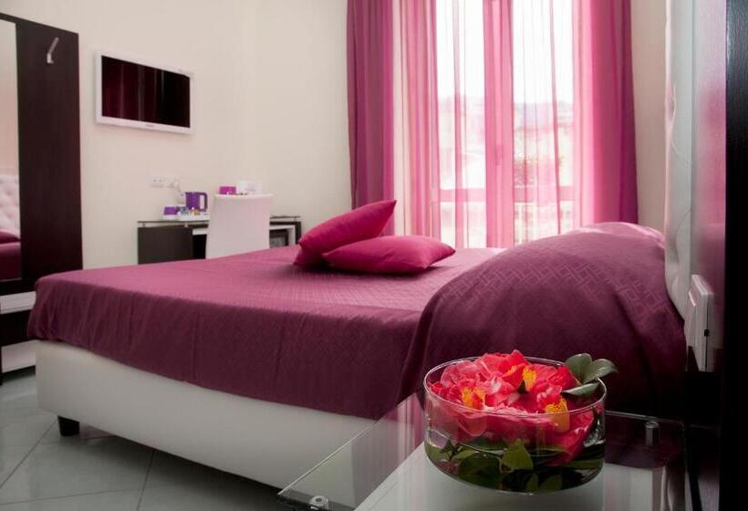 Quarto Comfort, Sorrento Flats