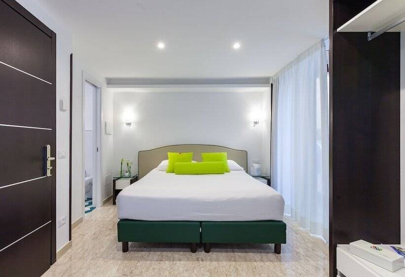 Апартаменты Deluxe 1 Спальня, Sorrento Flats