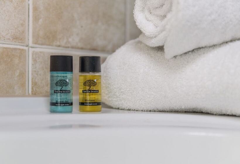 סוויטה משפחתית, Alkion