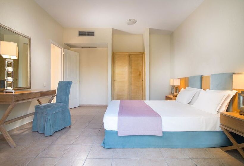 סוויטה משפחתית, Alkion