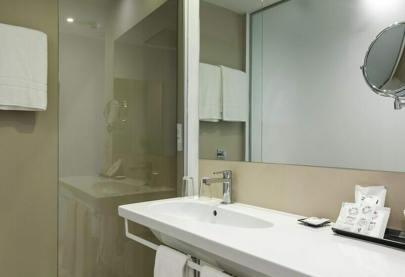 اتاق استاندارد یک نفره, Be Live Adults Only Marivent