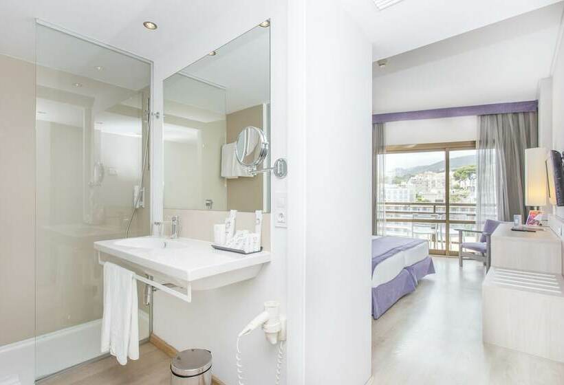 اتاق سوپریور با چشمانداز دریا, Be Live Adults Only Marivent