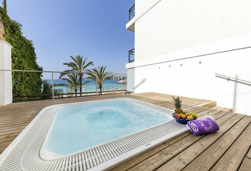 اتاق سوپریور با چشمانداز دریا, Be Live Adults Only Marivent