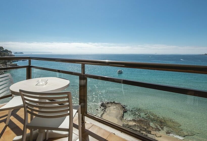 سوییت جونیور با چشمانداز دریا, Be Live Adults Only Marivent