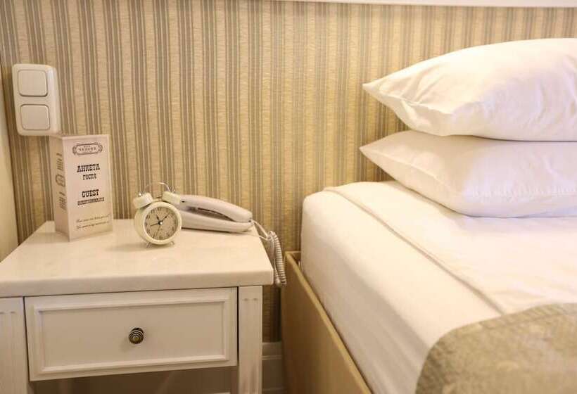 חדר סטנדרט, Chekhov