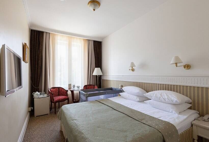 חדר סטנדרט, Chekhov