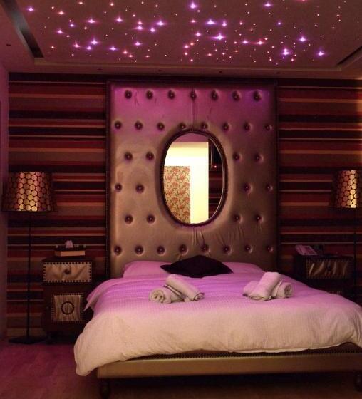 ハイドロマッサージバス付きスイート, Comfy Boutique