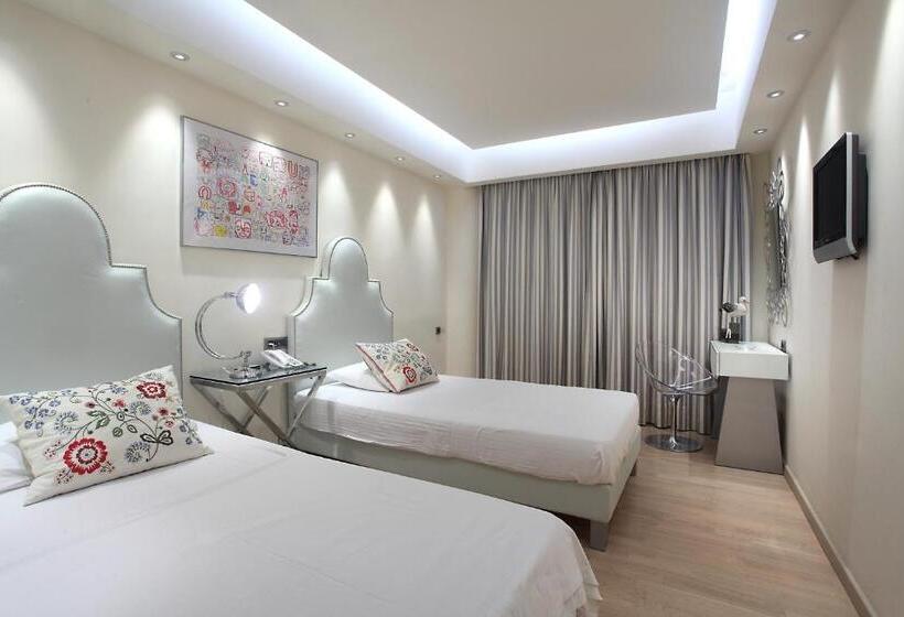 トリプルクラシックルーム, Comfy Boutique