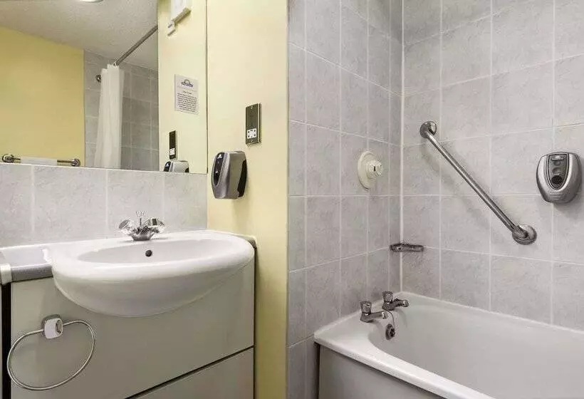 スタンダードルーム, Days Inn Watford Gap