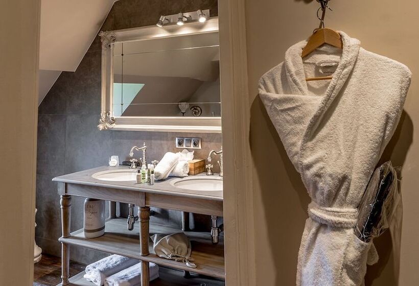 חדר סופריור, Domaine Des Saints Pères