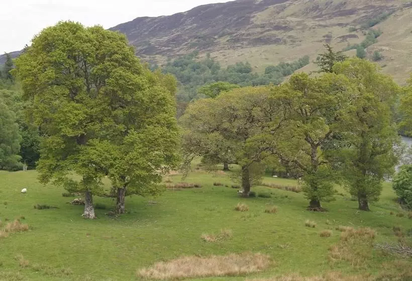 اتاق سوپریور, Glengarry Castle