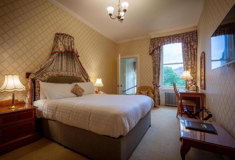 スーペリアールーム, Glengarry Castle