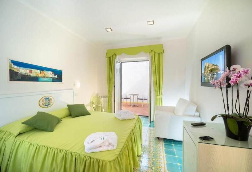 クラシックルーム, La Madonnina