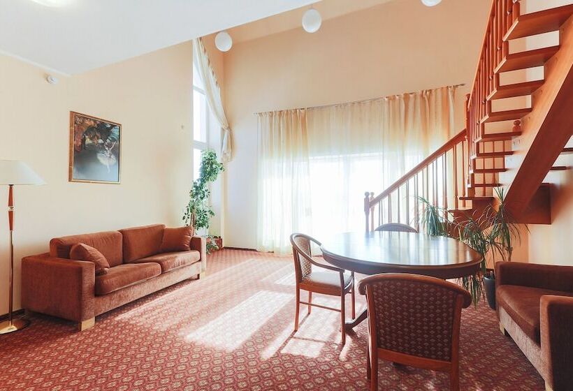 스탠다드 룸, Meridian