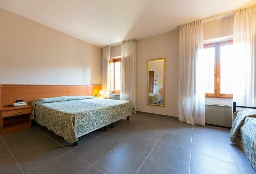 חדר משפחתי, Mirò Montecatini Terme