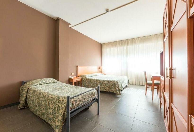 חדר משפחתי, Mirò Montecatini Terme