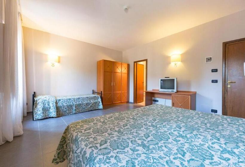 חדר סטנדרט לשלושה, Mirò Montecatini Terme