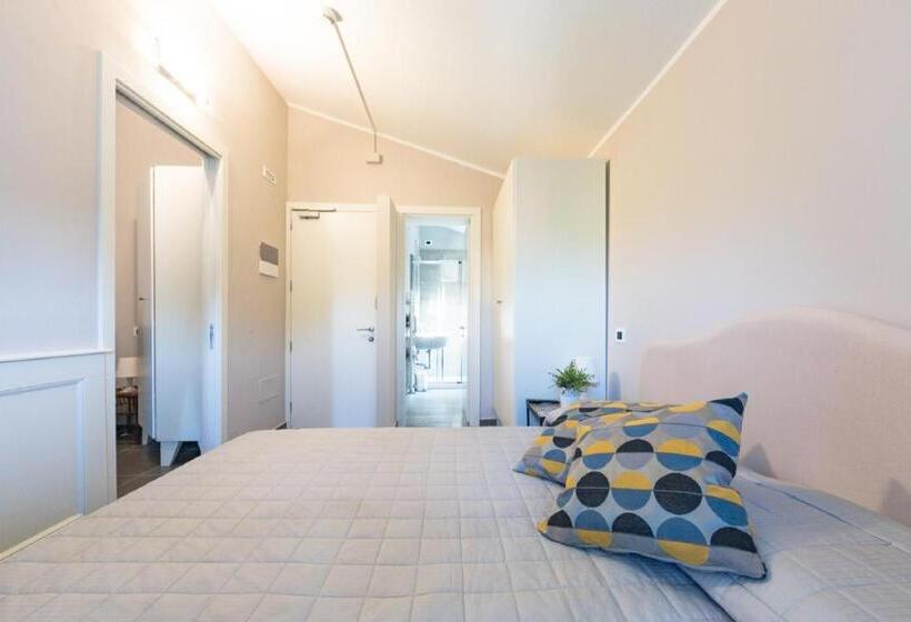 חדר משפתחתי סופריור, Mirò Montecatini Terme