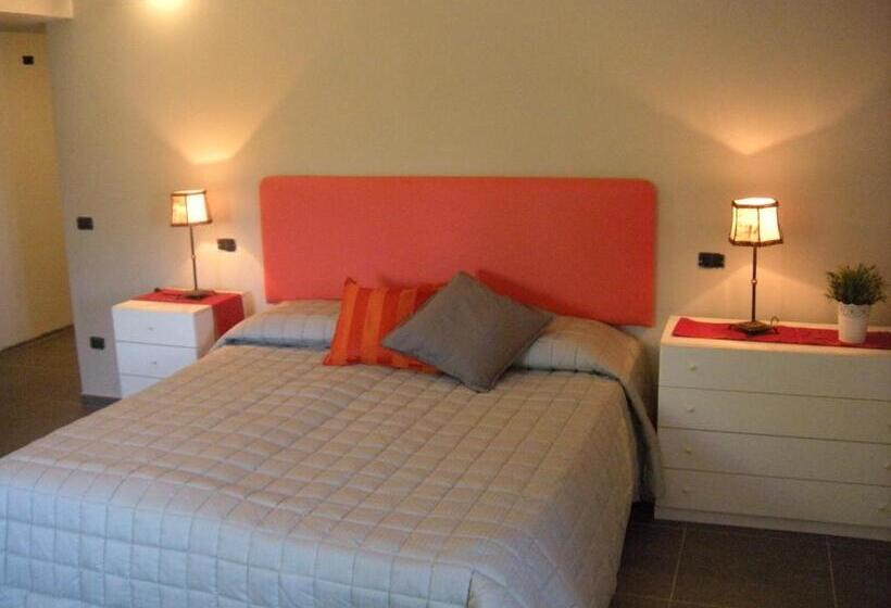 חדר סופריור נוף לבריכה, Mirò Montecatini Terme