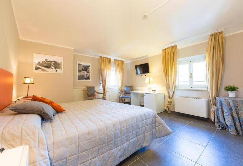 חדר סופריור נוף לבריכה, Mirò Montecatini Terme