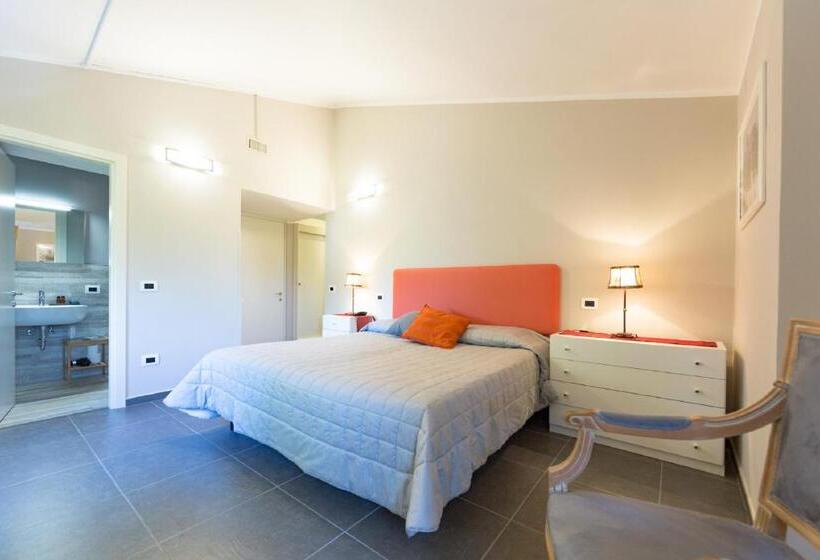 חדר סופריור נוף לבריכה, Mirò Montecatini Terme