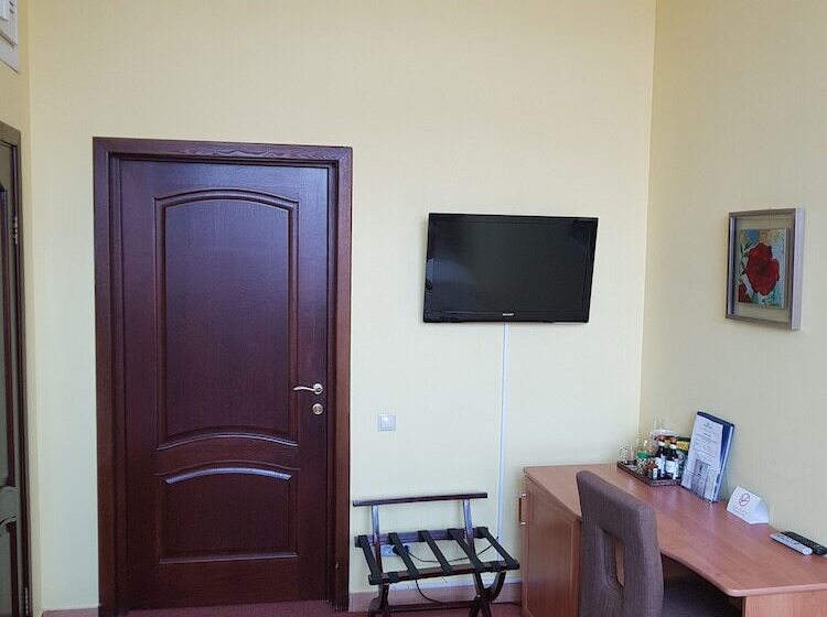 اتاق استاندارد یک نفره, North Star