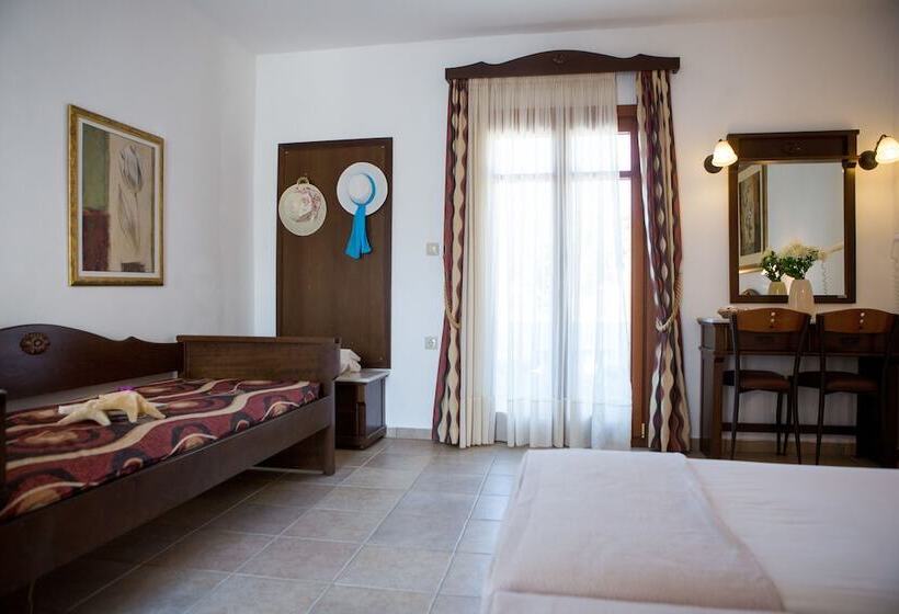 スタンダードトリプルルーム, Plaza Beach