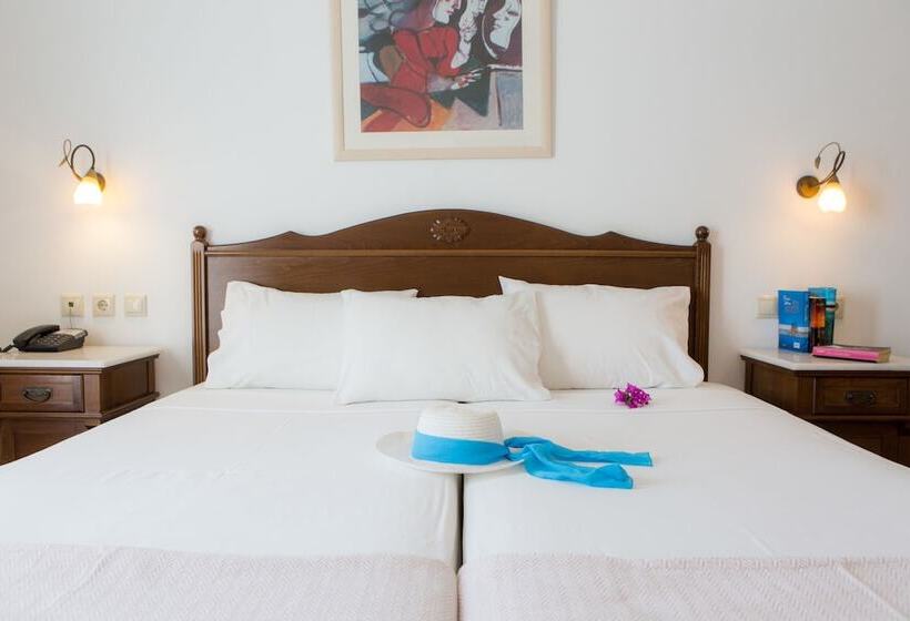 オーシャンビュースタンダードルーム, Plaza Beach