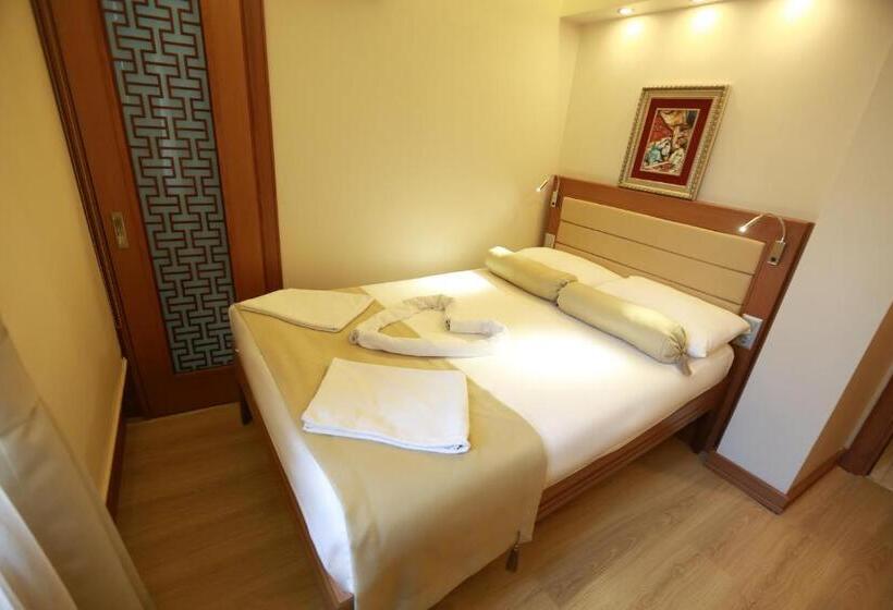 اتاق استاندارد یک نفره, Sirkeci Park