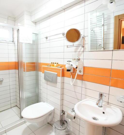 اتاق استاندارد یک نفره, Sirkeci Park