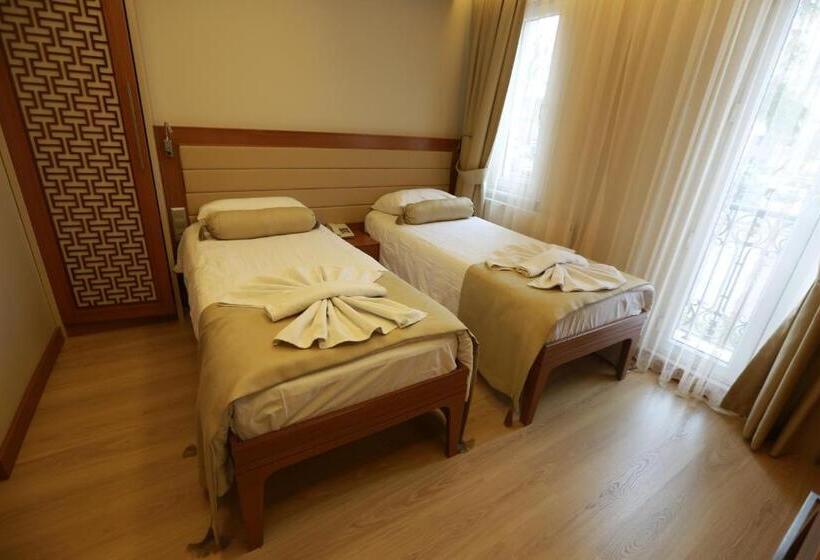 اتاق استاندارد, Sirkeci Park