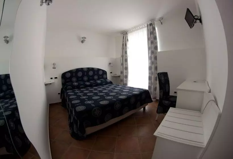 اتاق استاندارد با چشم‌انداز دریا, Yachting Club Mare