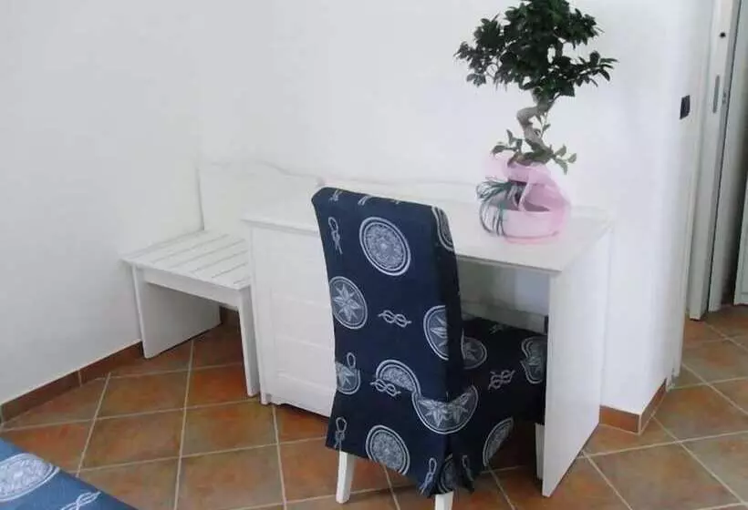 اتاق استاندارد با چشم‌انداز دریا, Yachting Club Mare