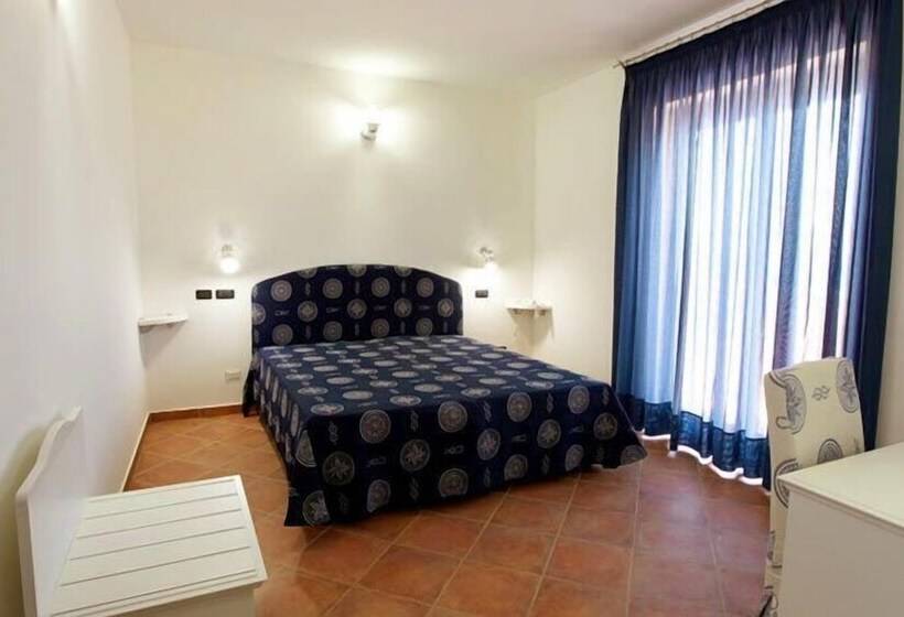 带海景的标准房, Yachting Club Mare